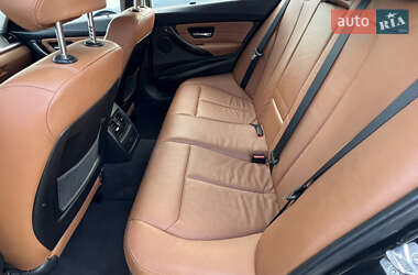 Седан BMW 3 Series 2013 в 
