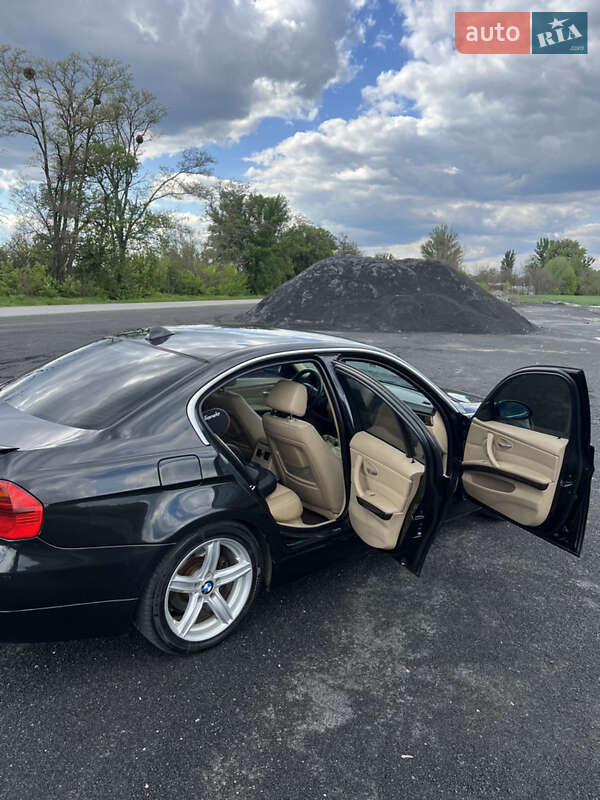 Седан BMW 3 Series 2005 в Смеле фото 23 Седан BMW 3 Series 2005 в Смеле