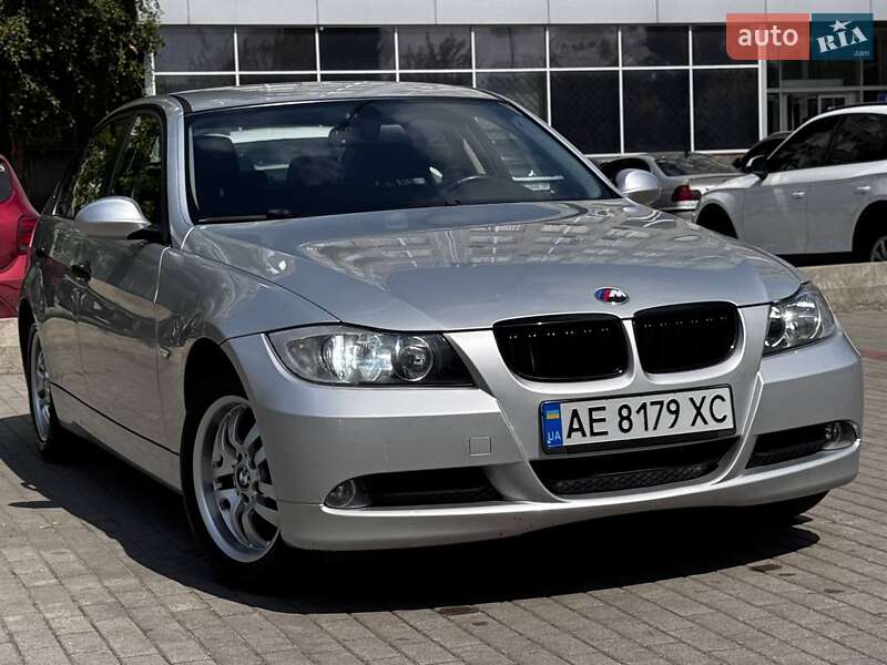 BMW 3 Series 2005