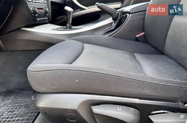 Седан BMW 3 Series 2005 в 