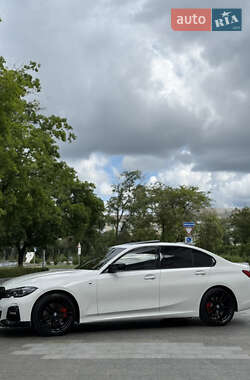 Седан BMW 3 Series 2019 в 