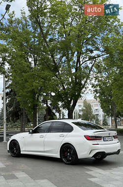 Седан BMW 3 Series 2019 в 