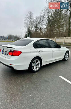 Седан BMW 3 Series 2014 в 