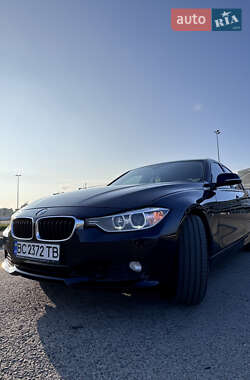 Седан BMW 3 Series 2013 в Львові