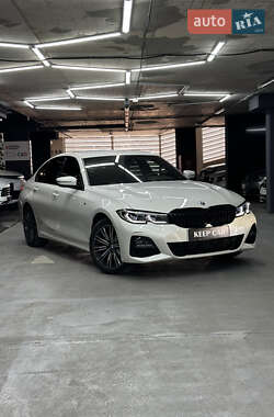 Седан BMW 3 Series 2022 в Одесі