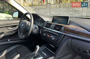 Седан BMW 3 Series 2015 в 