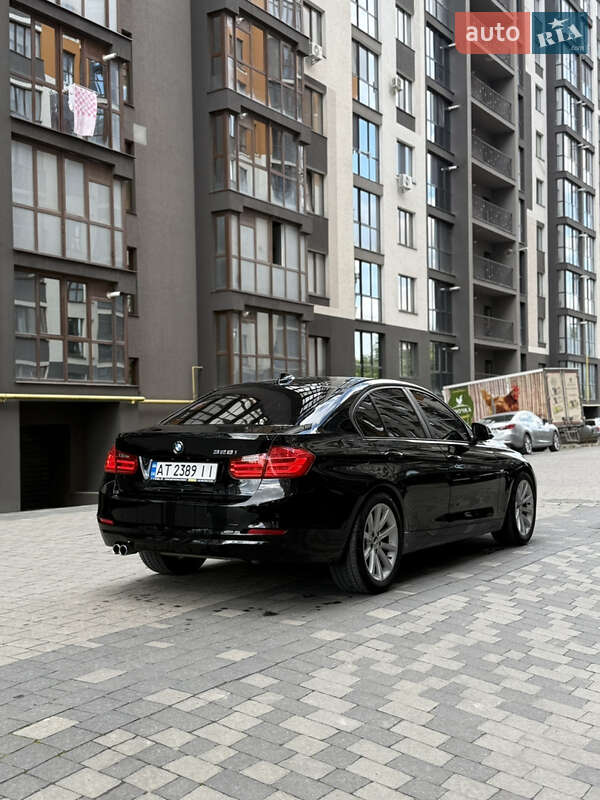 Седан BMW 3 Series 2013 в Ивано-Франковске