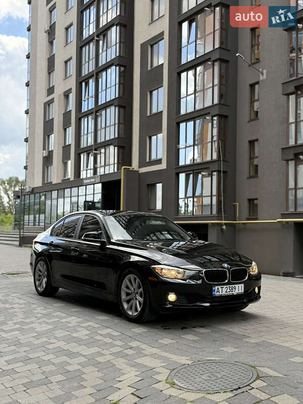 Седан BMW 3 Series 2013 в Ивано-Франковске