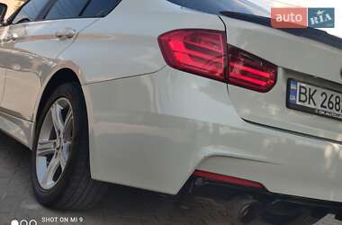 Седан BMW 3 Series 2014 в 