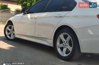 Седан BMW 3 Series 2014 в 