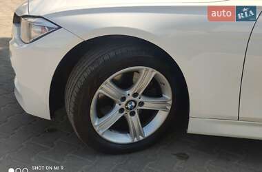 Седан BMW 3 Series 2014 в 