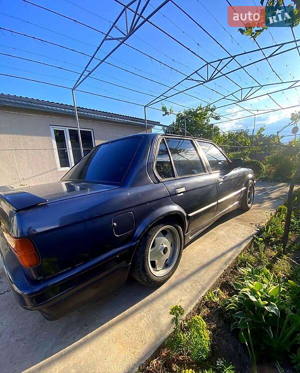 Седан BMW 3 Series 1985 в Измаиле фото 2 Седан BMW 3 Series 1985 в Измаиле