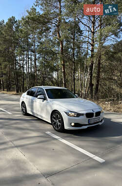 Седан BMW 3 Series 2013 в 