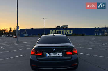 Седан BMW 3 Series 2015 в 