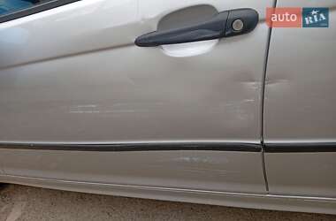 Седан BMW 3 Series 2002 в 