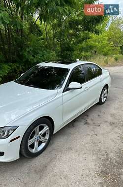 Седан BMW 3 Series 2012 в 