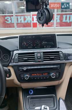 Седан BMW 3 Series 2012 в 