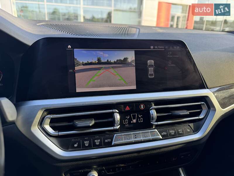 Седан BMW 3 Series 2020 в Киеве фото 6 Седан BMW 3 Series 2020 в Киеве