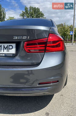 Седан BMW 3 Series 2016 в 