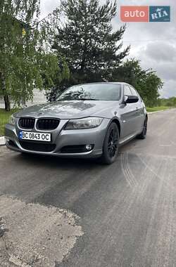 Седан BMW 3 Series 2011 в Львове