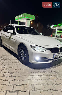 Седан BMW 3 Series 2012 в 