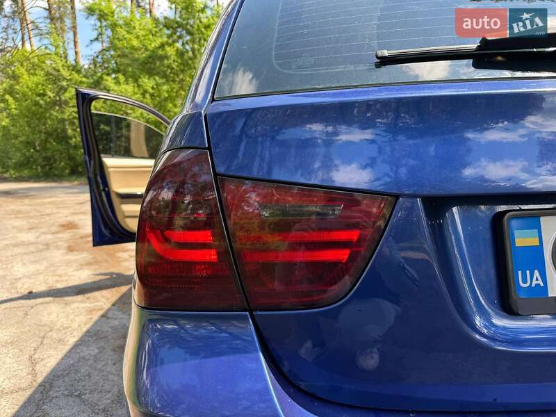 Універсал BMW 3 Series 2011 в Черкасах
