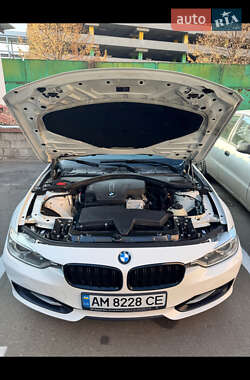 Седан BMW 3 Series 2012 в 