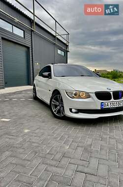 Купе BMW 3 Series 2012 в 