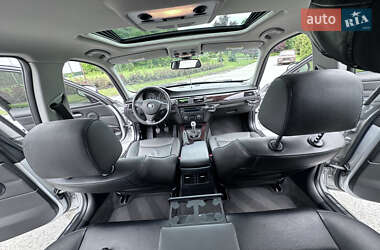 Седан BMW 3 Series 2010 в 