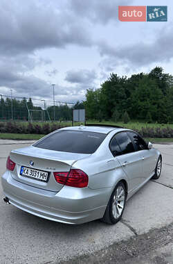Седан BMW 3 Series 2010 в 