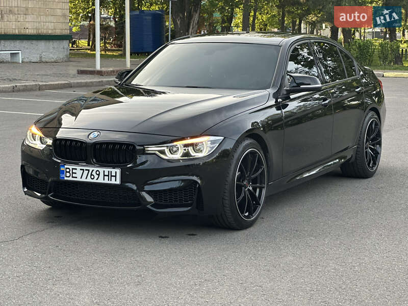 Седан BMW 3 Series 2012 в 