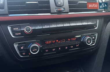 Седан BMW 3 Series 2012 в 