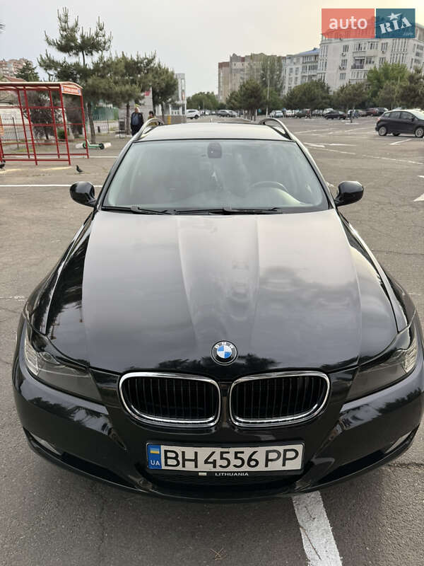 Універсал BMW 3 Series 2009 в Одесі