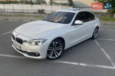 Седан BMW 3 Series 2015 в 