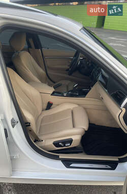 Седан BMW 3 Series 2015 в 