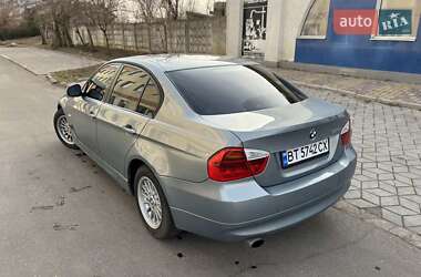 Седан BMW 3 Series 2005 в 