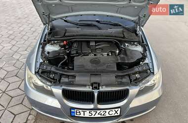Седан BMW 3 Series 2005 в 