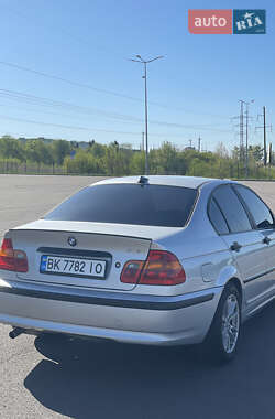 Седан BMW 3 Series 2002 в 