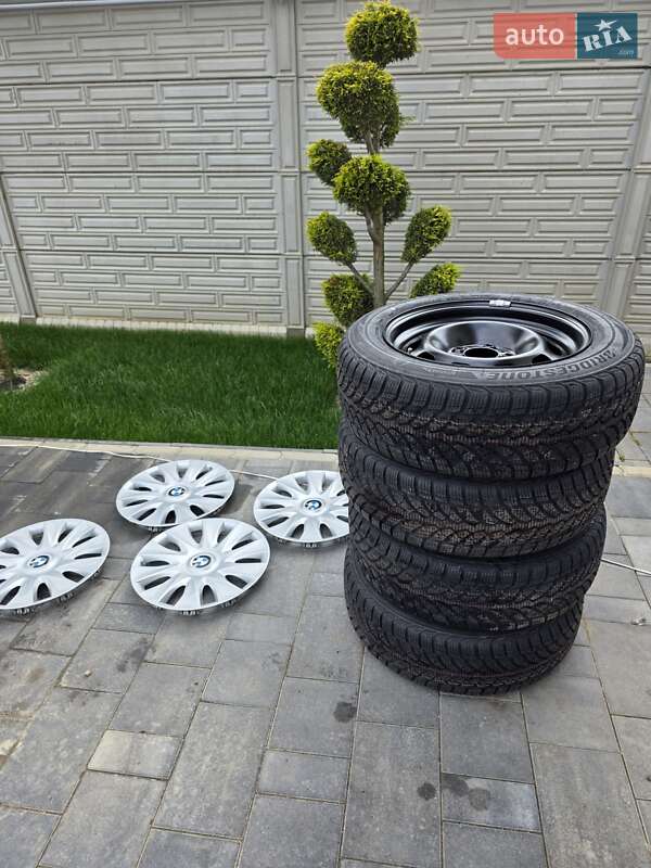 Седан BMW 3 Series 2012 в Одессе
