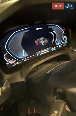 Седан BMW 3 Series 2021 в 