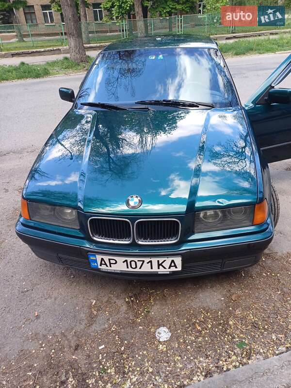 Універсал BMW 3 Series 1994 в 