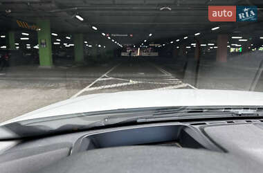 Седан BMW 3 Series 2012 в 