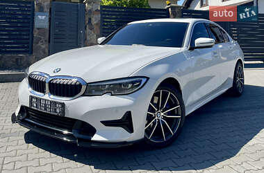 Седан BMW 3 Series 2020 в Львові