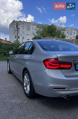 Седан BMW 3 Series 2017 в 