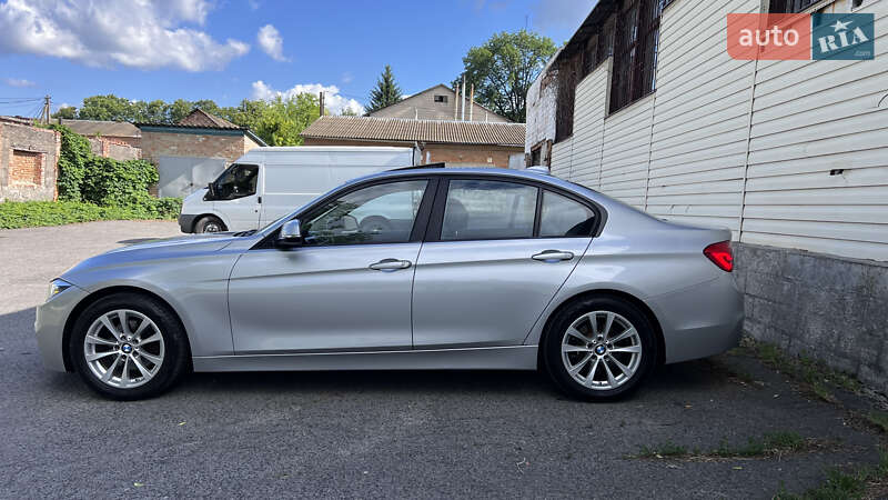 Седан BMW 3 Series 2017 в Полтаві