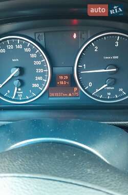 Універсал BMW 3 Series 2010 в 