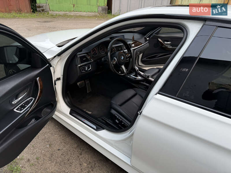 Седан BMW 3 Series 2015 в Киеве