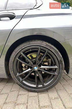 Седан BMW 3 Series 2022 в 