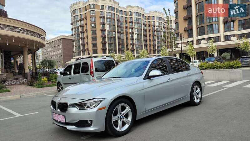Седан BMW 3 Series 2014 в Киеве
