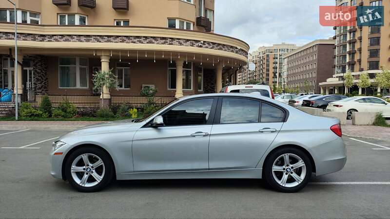 Седан BMW 3 Series 2014 в Киеве